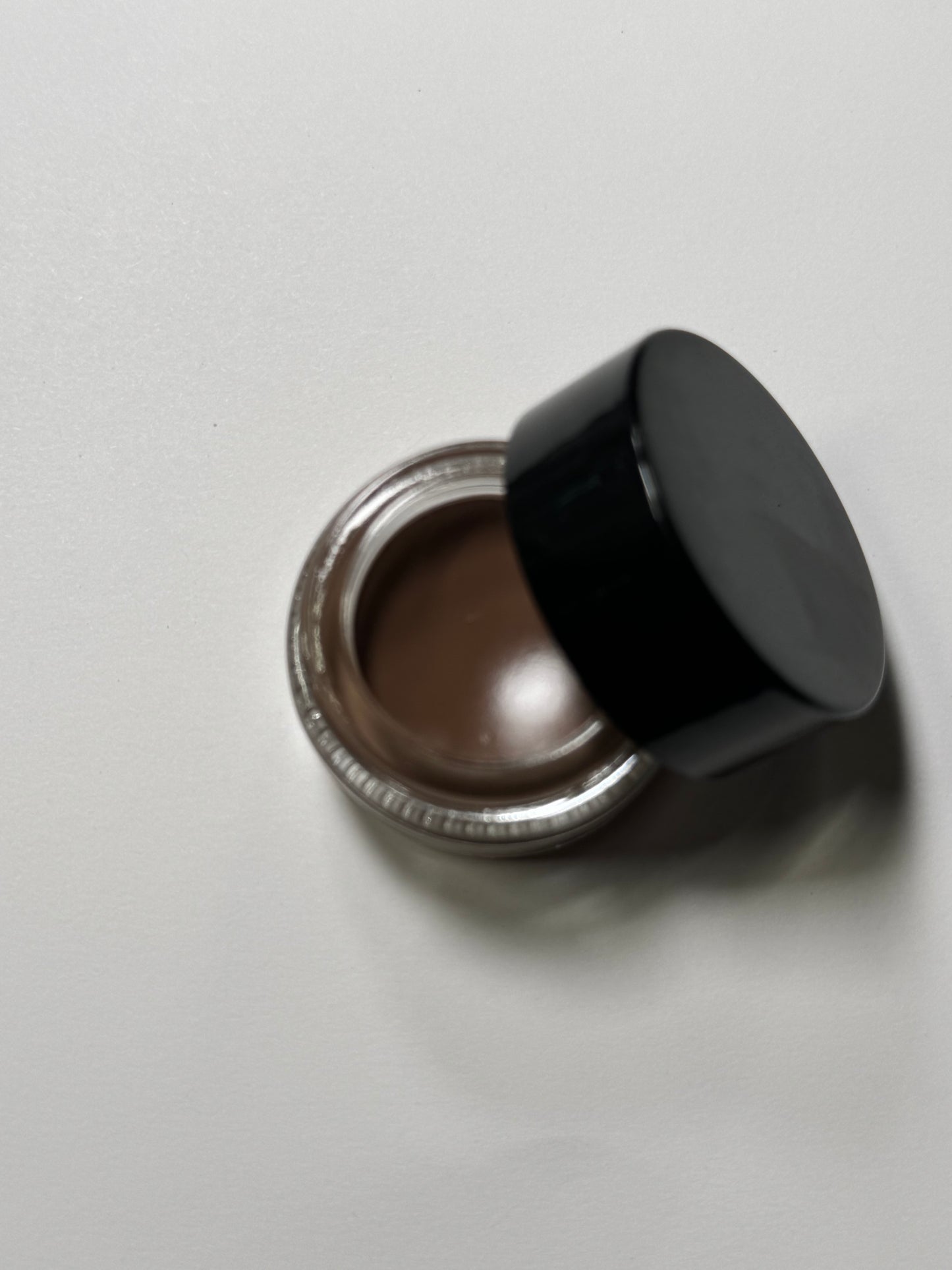 Soft Brown Brown Pomade