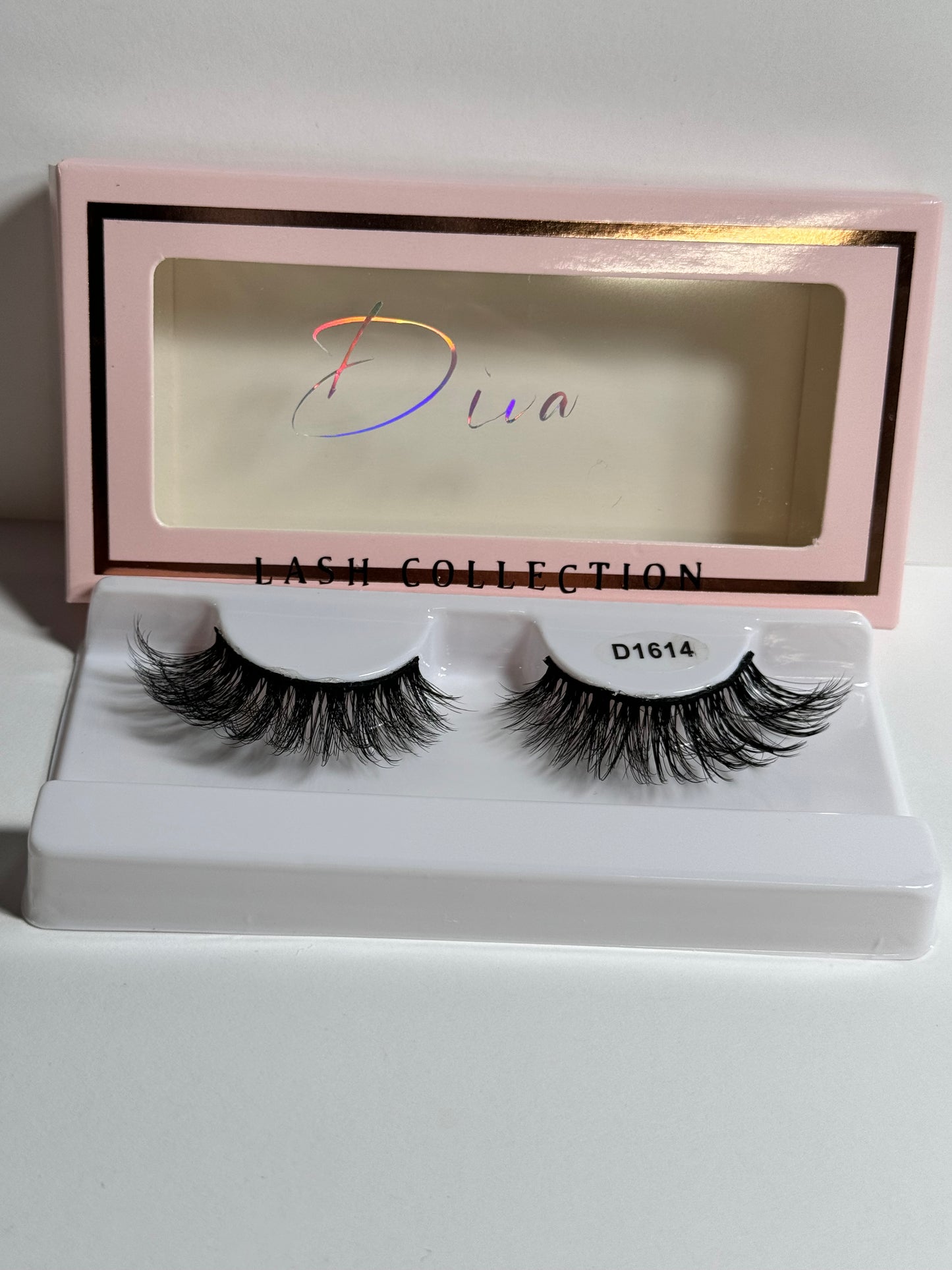 Aurora Diva Lash